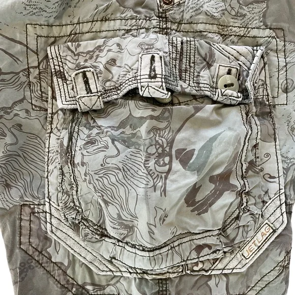 Jet Lag Camo Cargo Shorts Mens 38 Waist Pale Green Floral Print Distress Y2K 90s - Picture 7 of 13